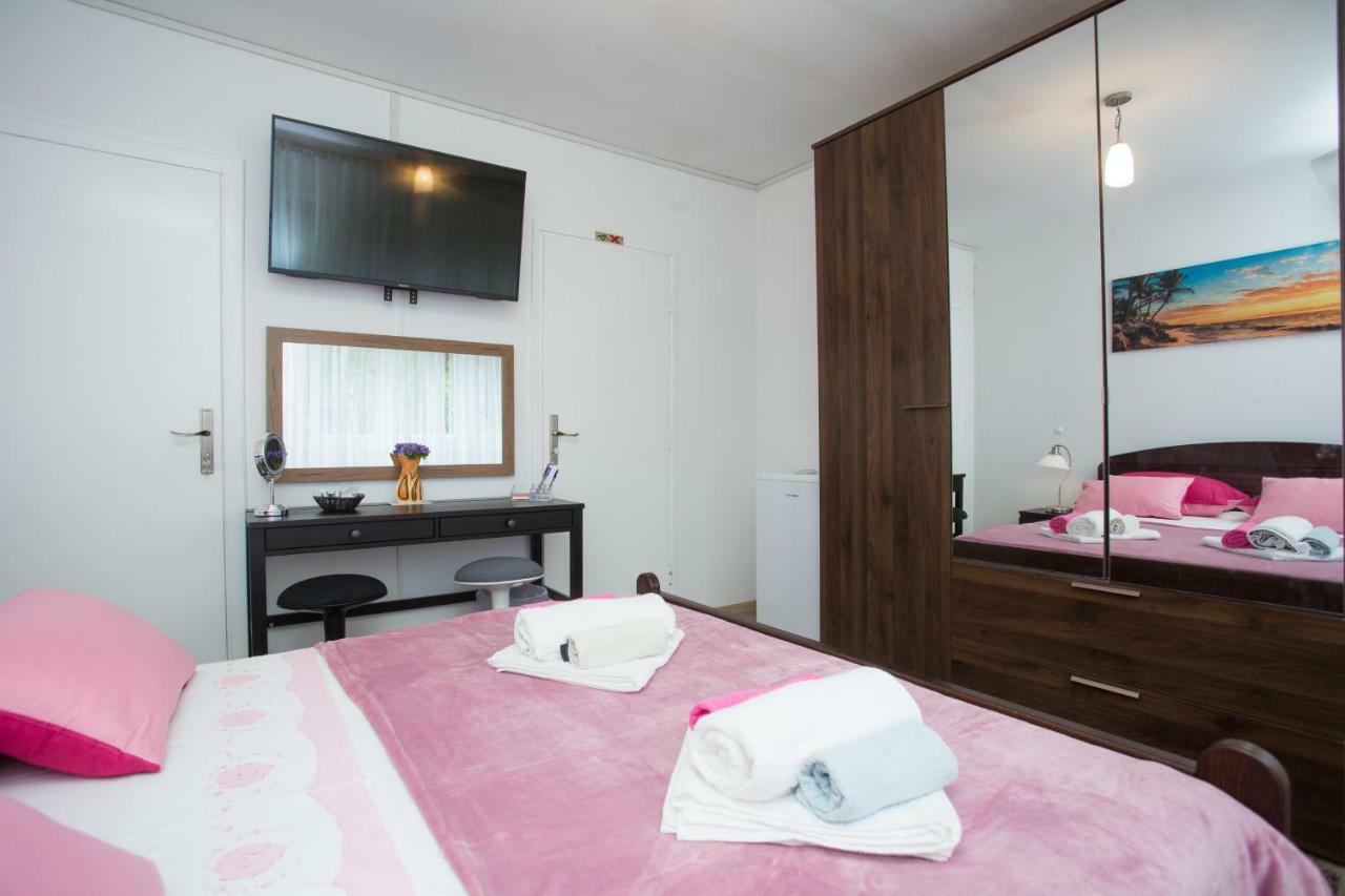 Apartmani Maras Spalato Esterno foto