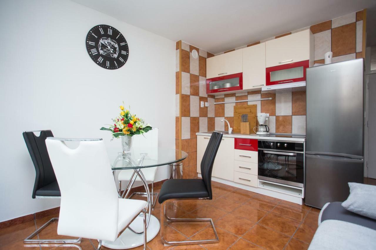 Apartmani Maras Spalato Esterno foto