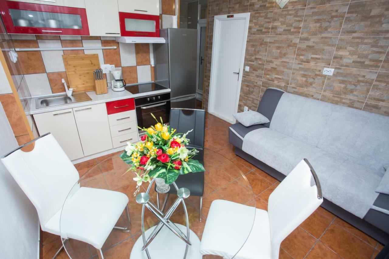 Apartmani Maras Spalato Esterno foto